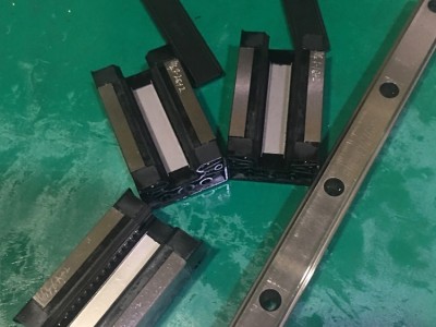 台稳精工线性导轨LHW法兰型滑块 直线导轨研发者 精密导轨传动解决者