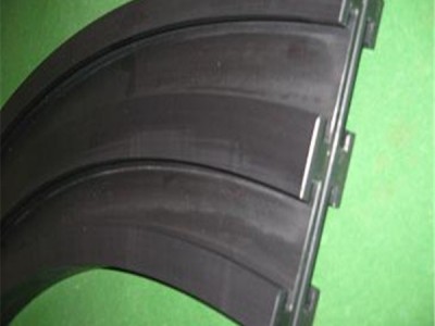 河北**专业生产链条导轨 输送机导轨 链板导轨  尼龙导轨   转弯导轨 质量保证