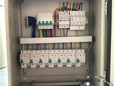 正泰00210111 控制箱 控制柜 电表箱