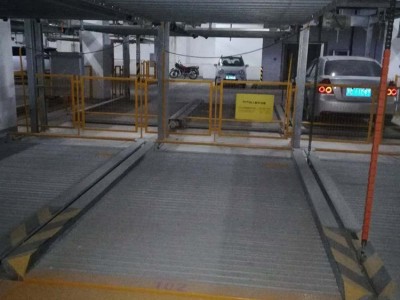 逅璞机械车库租赁