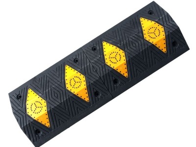 方元浩宇 渭南 减速带  斜坡道路加厚乡村马路车库减速板