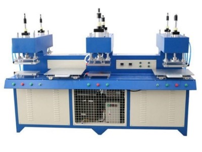 矽胶商标成型机 鞋材商标机 服装商标压花设备