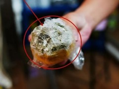 蜜雪冰城、“叫了只炸鸡”……福州抽查网红奶茶店、炸鸡店，卫生状况堪忧