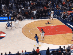 苏群专栏：NBA说绝杀是错判，快船为什么还这样拼？